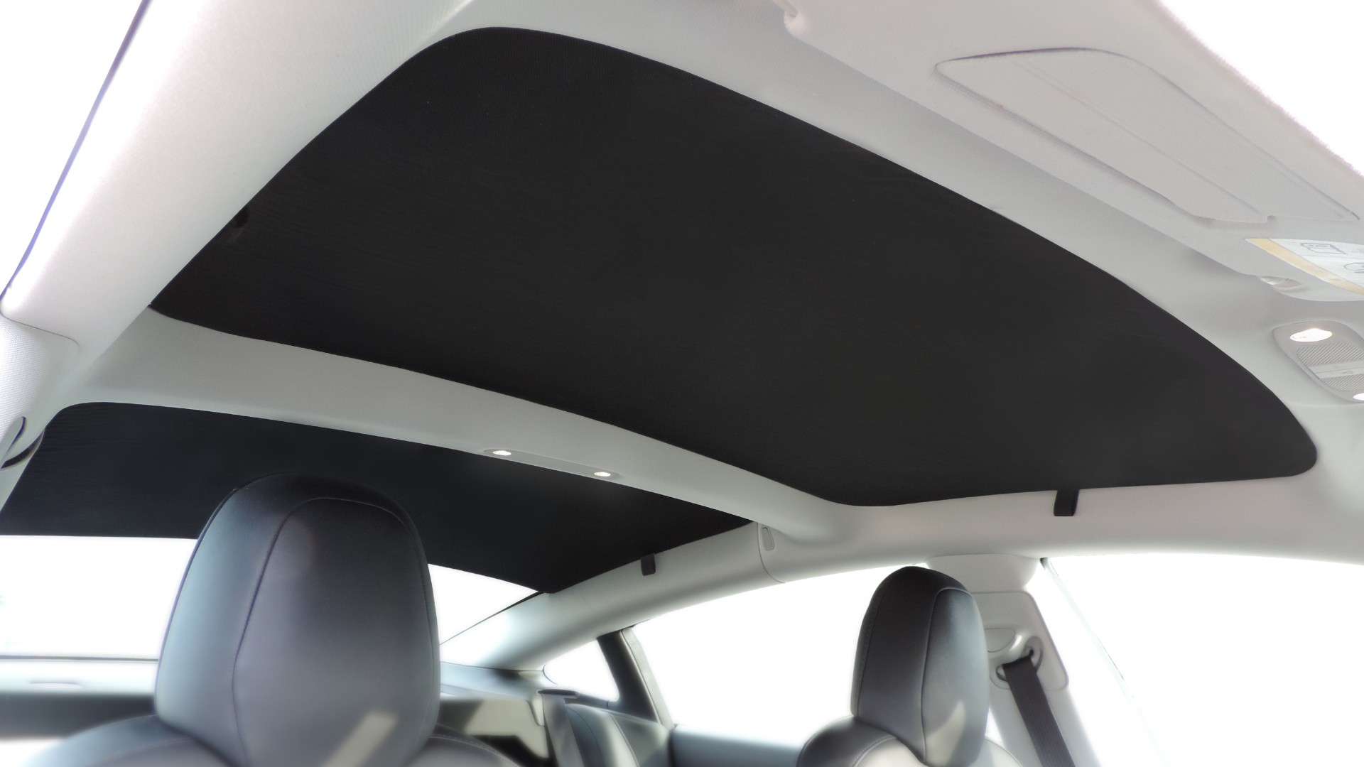 Sunshield for model 3